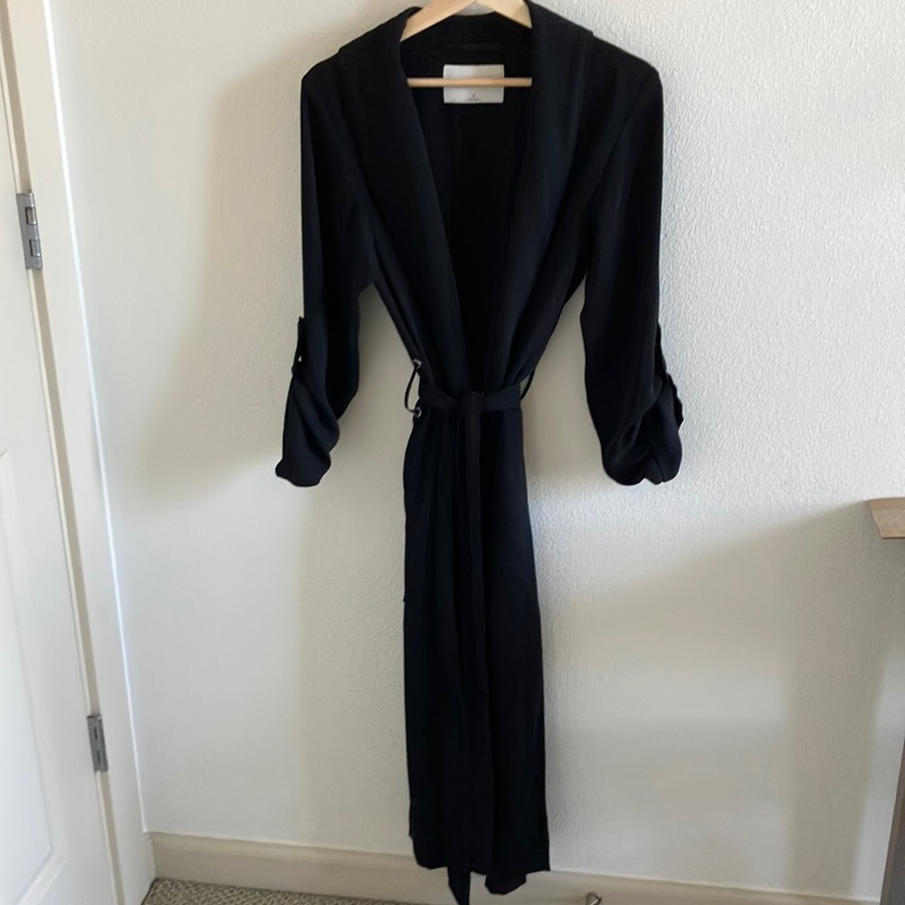 Babaton aritzia robe jacket